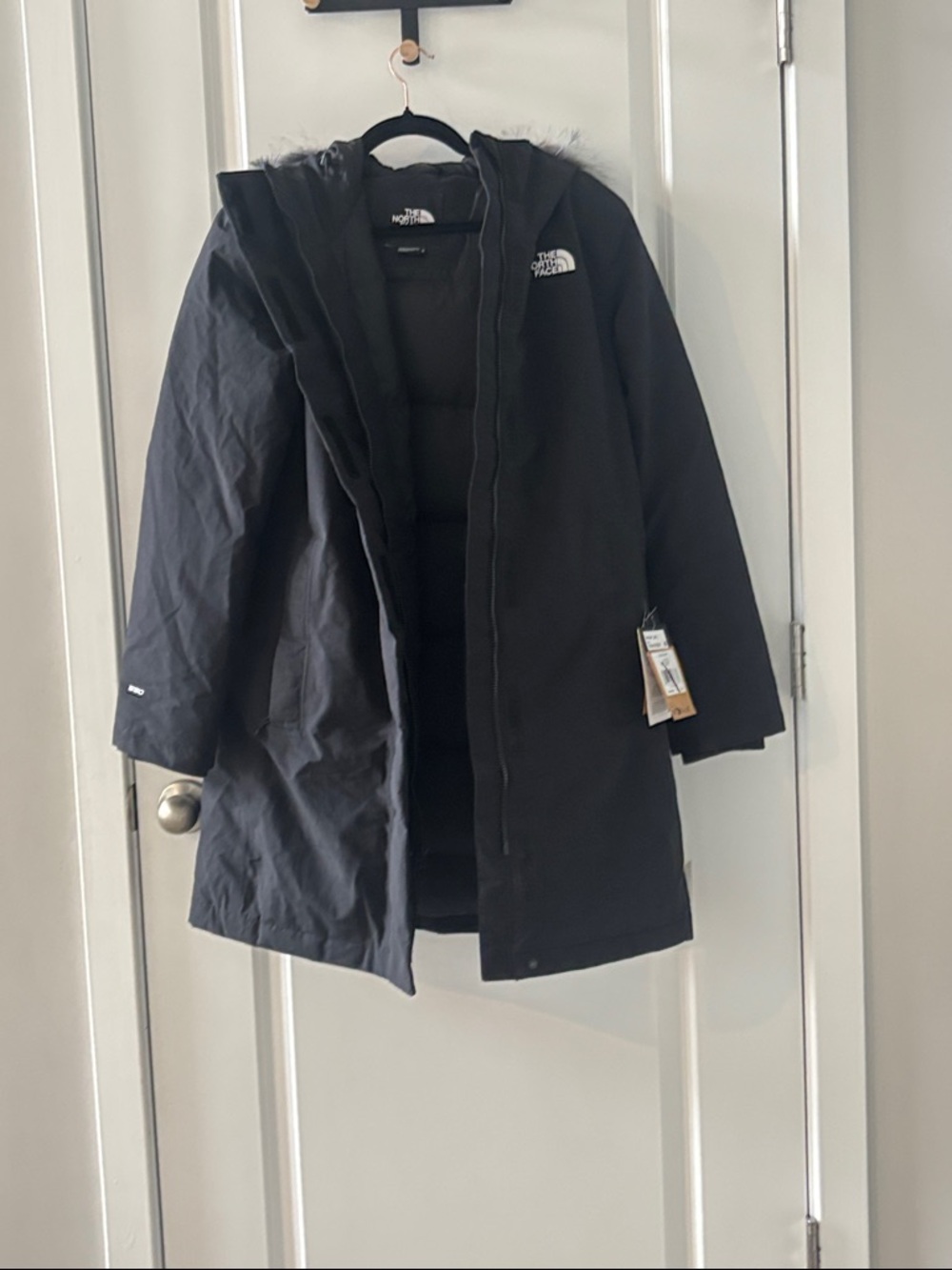 The North Face Womens Arctic Parka - Picture 8 of 16